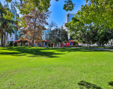 645 W 9th Street - Photo Thumbnail 44