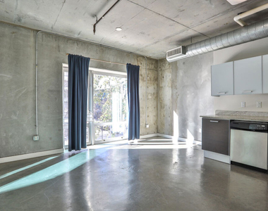 645 W 9th Street - Photo Thumbnail 16