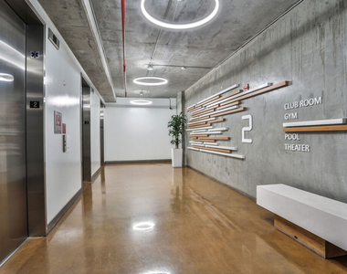 645 W 9th Street - Photo Thumbnail 14