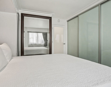 1230 Horn Avenue - Photo Thumbnail 7