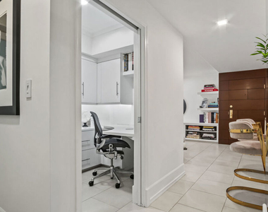 1230 Horn Avenue - Photo Thumbnail 1