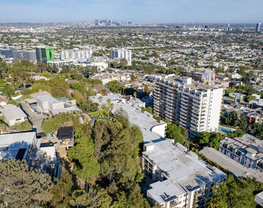 1230 Horn Avenue - Photo Thumbnail 14