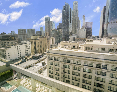 400 S Broadway - Photo Thumbnail 32