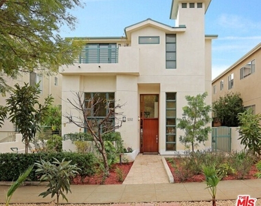 1232 25th Street - Photo Thumbnail 25
