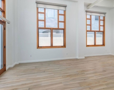 1232 25th Street - Photo Thumbnail 19
