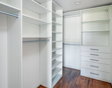 1232 25th Street - Photo Thumbnail 9
