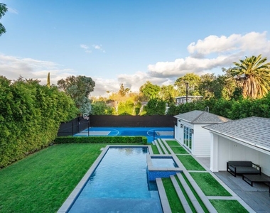 4800 Zelzah Avenue - Photo Thumbnail 30