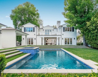 4800 Zelzah Avenue - Photo Thumbnail 18