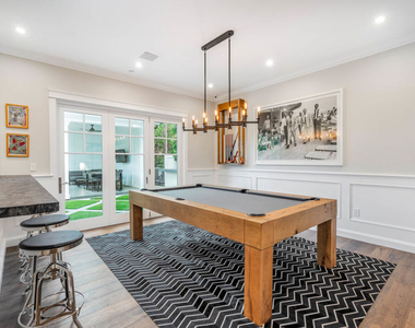 4800 Zelzah Avenue - Photo Thumbnail 23