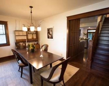 1513 Walgrove Avenue - Photo Thumbnail 8