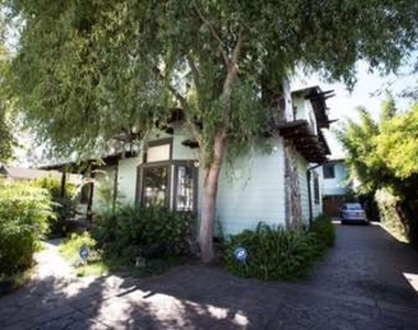 1513 Walgrove Avenue - Photo Thumbnail 2