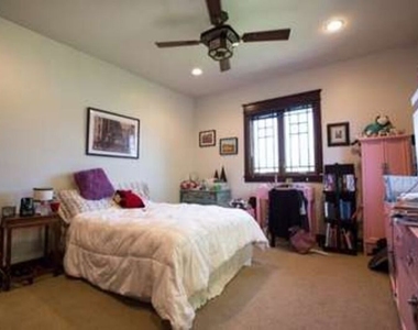 1513 Walgrove Avenue - Photo Thumbnail 20