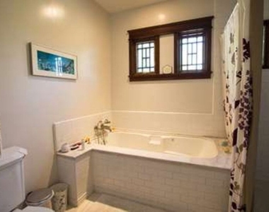 1513 Walgrove Avenue - Photo Thumbnail 19