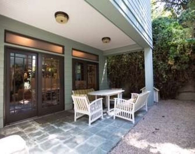 1513 Walgrove Avenue - Photo Thumbnail 14