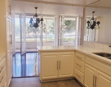 32724 Coastsite Drive - Photo Thumbnail 10