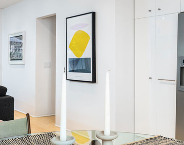 1710 Redcliff Street - Photo Thumbnail 6