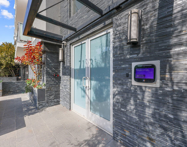 7133 Hawthorn Avenue - Photo Thumbnail 29