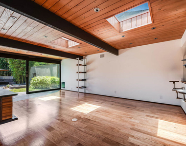 22277 Buena Ventura Street - Photo Thumbnail 20
