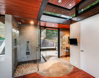 22277 Buena Ventura Street - Photo Thumbnail 45