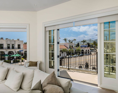 15225 Palisades Village Lane - Photo Thumbnail 5