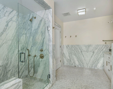 15225 Palisades Village Lane - Photo Thumbnail 31