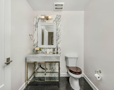 15225 Palisades Village Lane - Photo Thumbnail 36