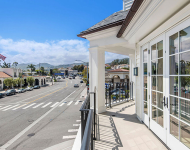15225 Palisades Village Lane - Photo Thumbnail 7