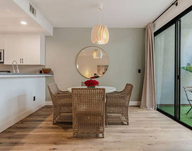 1744 Butler Avenue - Photo Thumbnail 3