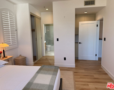1744 Butler Avenue - Photo Thumbnail 10