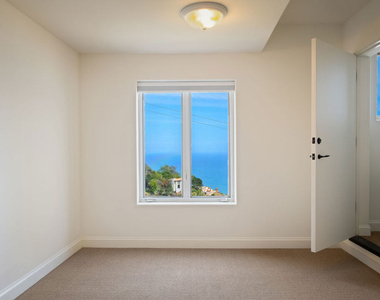 3235 Rambla Pacifico - Photo Thumbnail 36