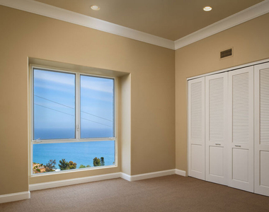 3235 Rambla Pacifico - Photo Thumbnail 32