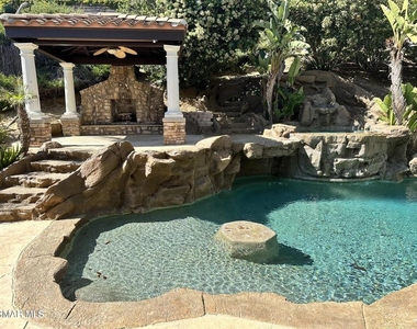 3073 Heavenly Ridge Street - Photo Thumbnail 3