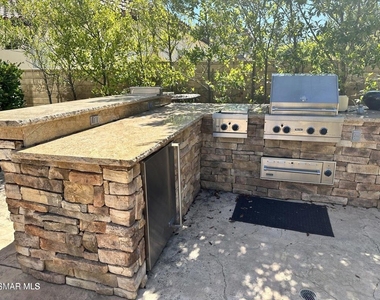 3073 Heavenly Ridge Street - Photo Thumbnail 5