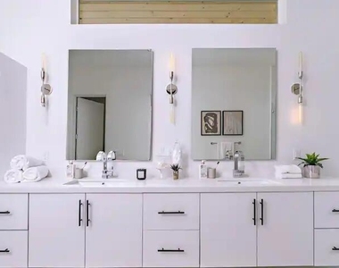 54190 Avenue Cortez - Photo Thumbnail 9