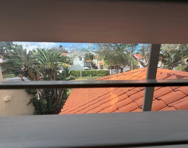 3780 Amalfi Drive - Photo Thumbnail 34