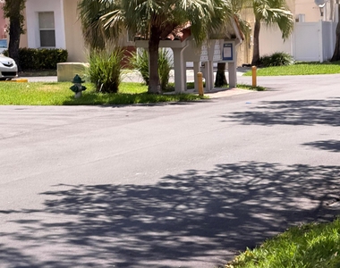 3780 Amalfi Drive - Photo Thumbnail 60
