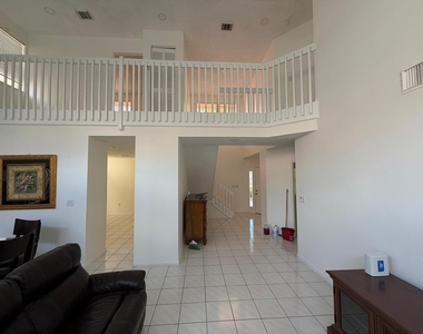 3780 Amalfi Drive - Photo Thumbnail 72