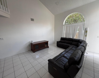 3780 Amalfi Drive - Photo Thumbnail 76
