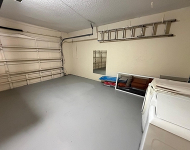 3780 Amalfi Drive - Photo Thumbnail 17