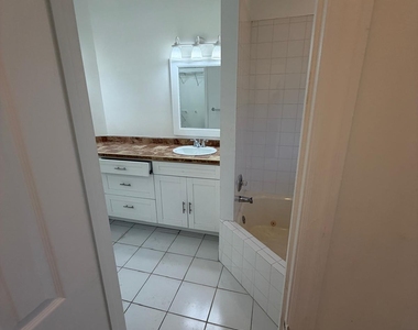 3780 Amalfi Drive - Photo Thumbnail 50
