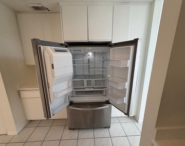3780 Amalfi Drive - Photo Thumbnail 22