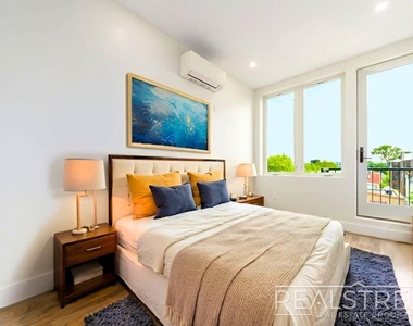 1734 Nostrand Avenue - Photo Thumbnail 4