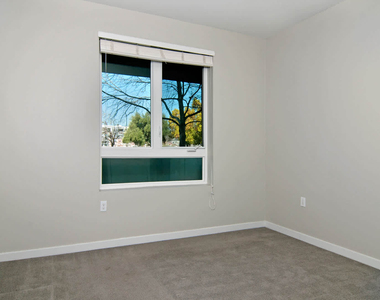 5560 Lexington Ave - Photo Thumbnail 25