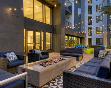 5560 Lexington Ave - Photo Thumbnail 41