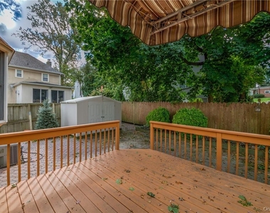 8 Davenport Street - Photo Thumbnail 18