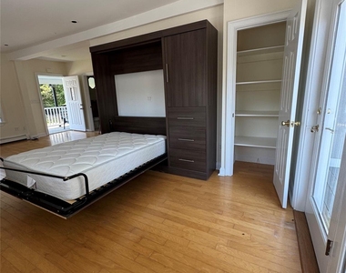 7 Meadow Street - Photo Thumbnail 6