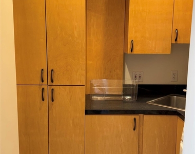 7 Meadow Street - Photo Thumbnail 4