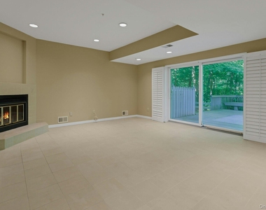 102 Boulder Ridge Road - Photo Thumbnail 20