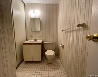 9 Fairview Circle - Photo Thumbnail 1
