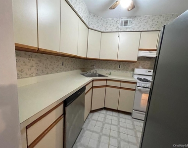 9 Fairview Circle - Photo Thumbnail 7
